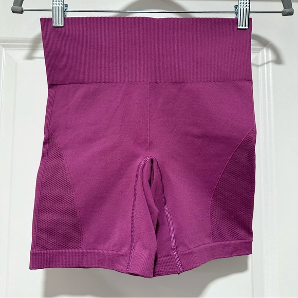 Lululemon Sculpt Short Ultra Violet Size 4 - Picture 3 of 14